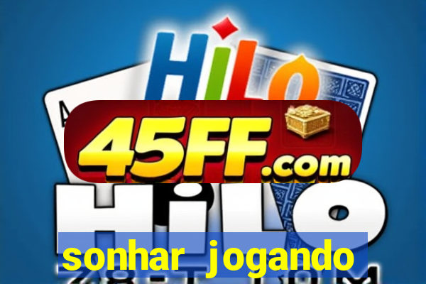sonhar jogando futebol sendo goleiro